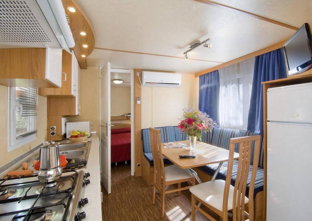 Camping Village Garden Paradiso Кавалино-Трепорти Екстериор снимка