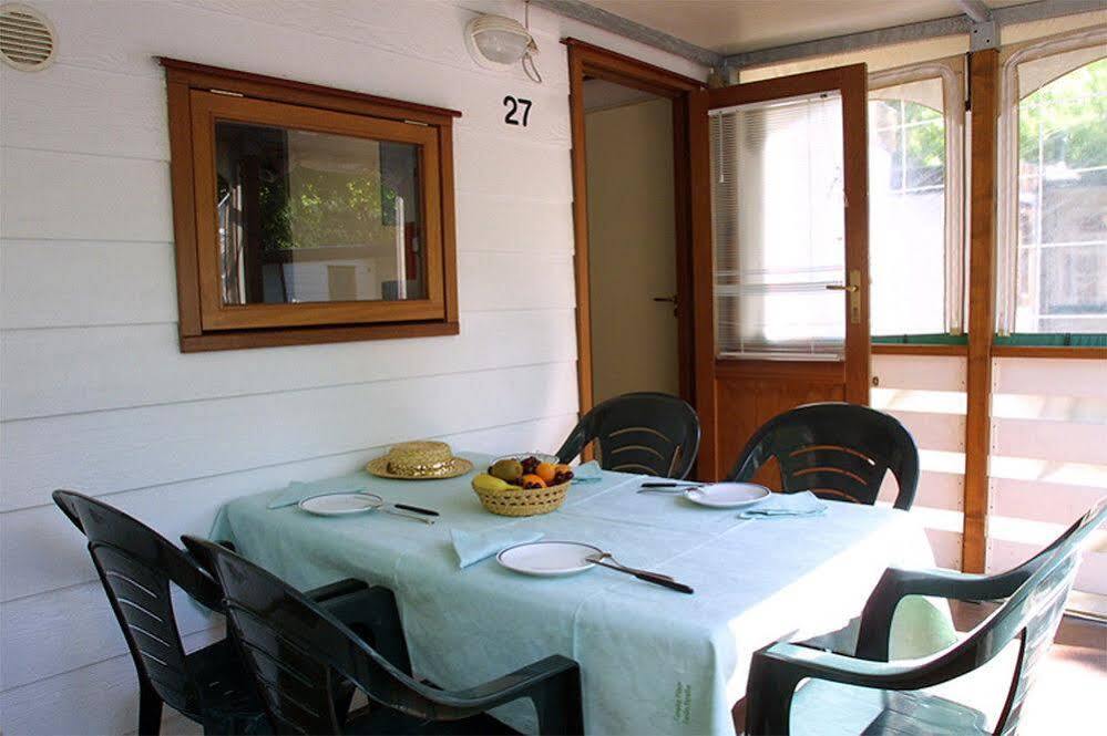 Camping Village Garden Paradiso Кавалино-Трепорти Екстериор снимка