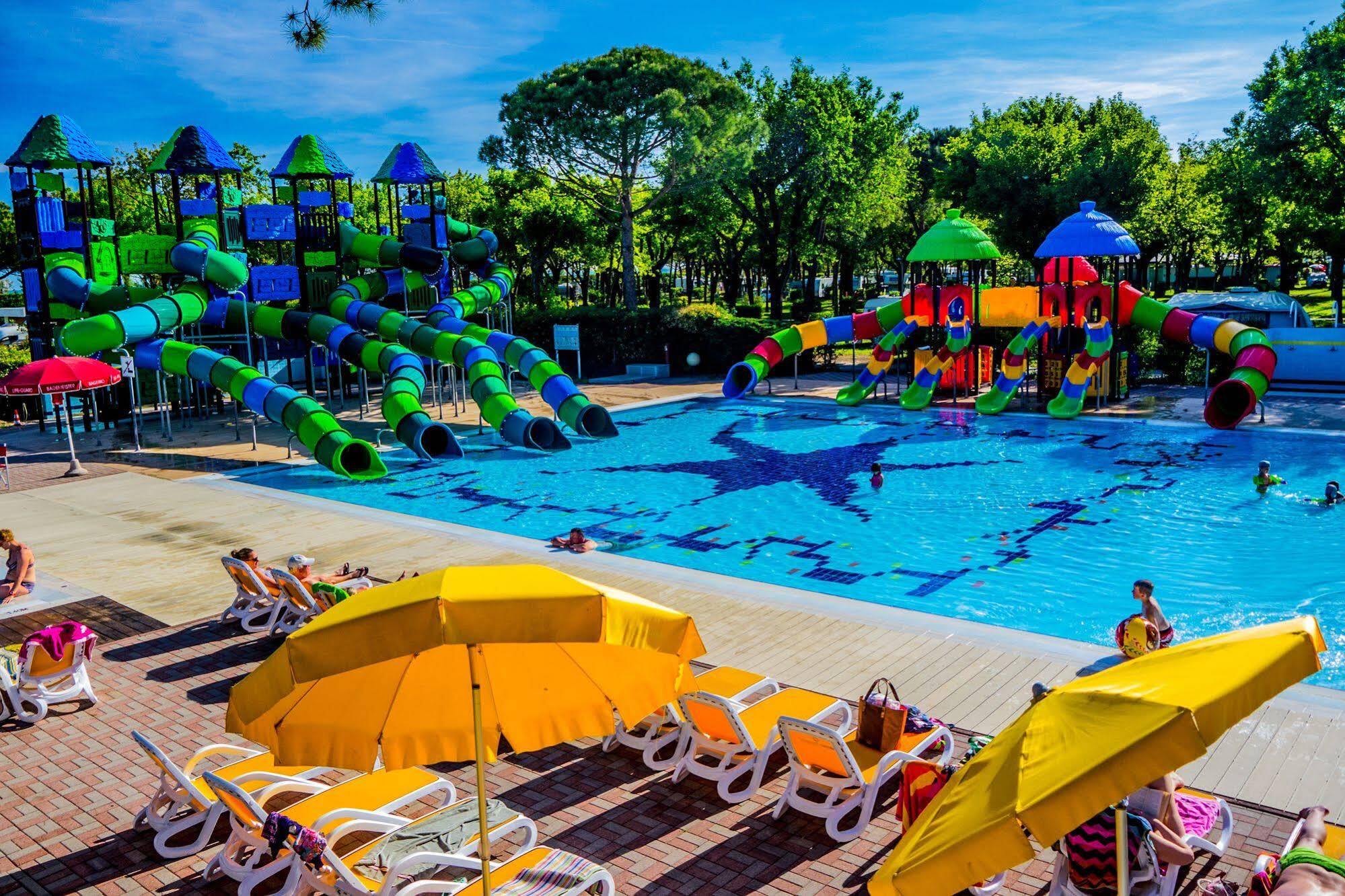 Camping Village Garden Paradiso Кавалино-Трепорти Екстериор снимка